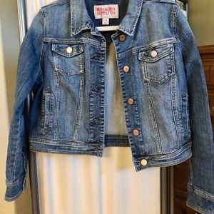 Mossimo Jean jacket XL like new with pockets